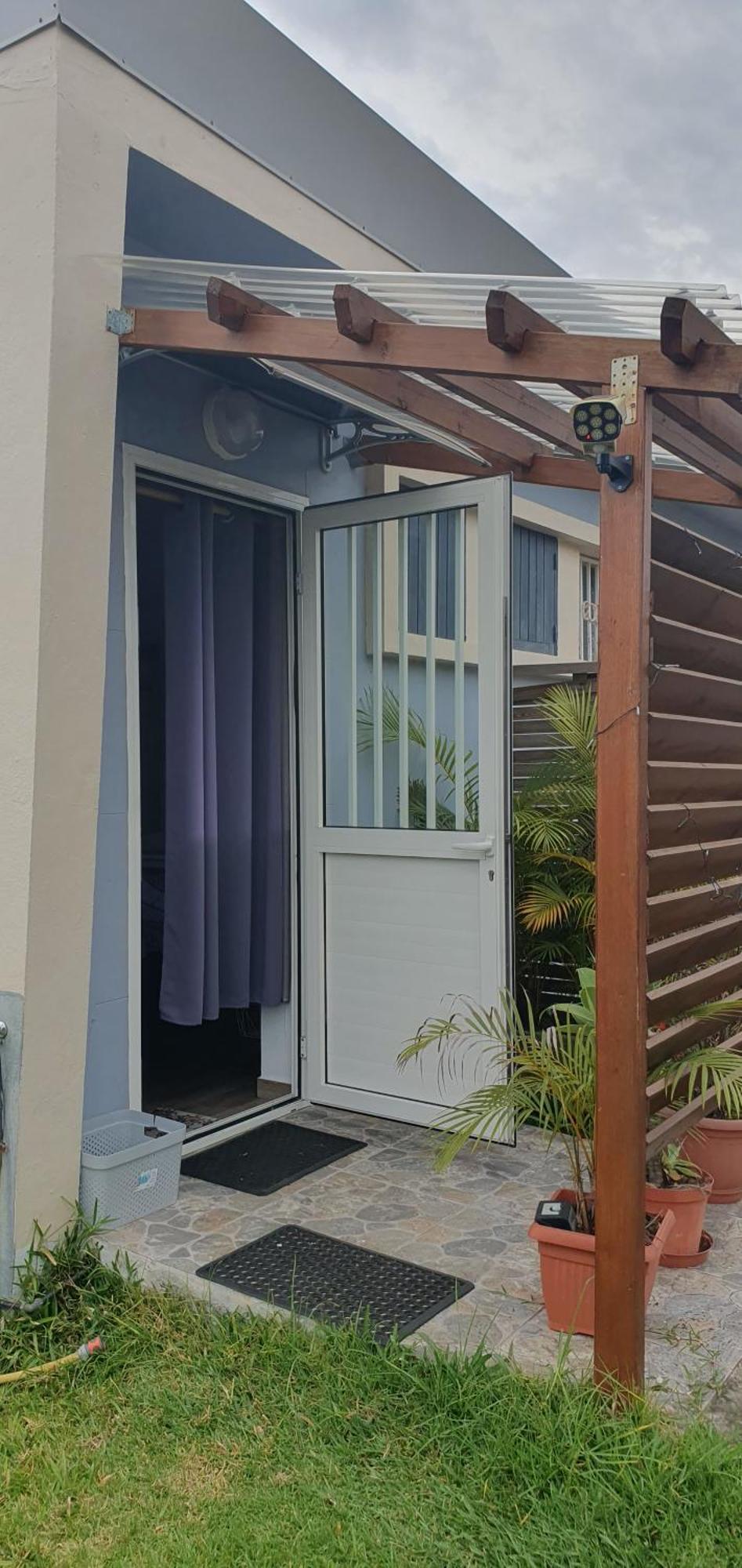 Apartament Meuble Chez Gilbert Le Tampon Zewnętrze zdjęcie
